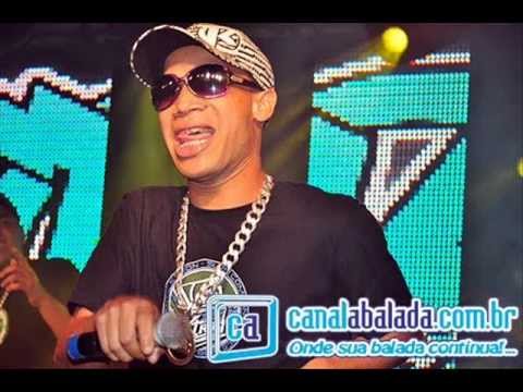 BANDA VELOSTER- desconfiança