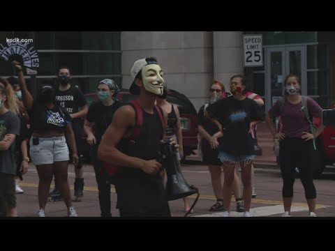 Here are your top headlines for Monday, August 3