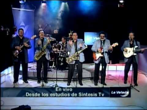 Cover LOS APSON  -  Atrás De La Raya  (En  La VELADA)