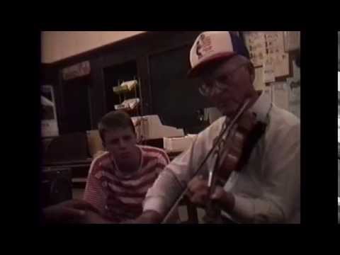 Herman Johnson fiddles Apple Blossom - Bethel 1990