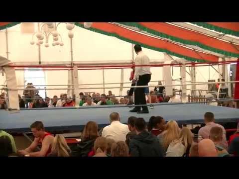 Boxen in Kaiserslautern im Festzelt 2