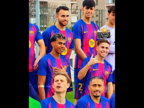 Lamine Yamal During Team Photo Overtime… 🥶