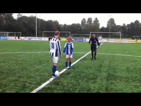 Eerste RKVV Dommelen trapt af met Rens Fiers en scoort