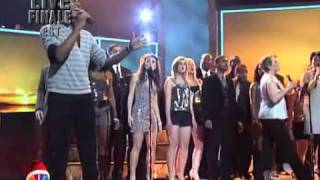 Team Lachey performing "What A Wonderful World" on Clash of the Choirs (2007)