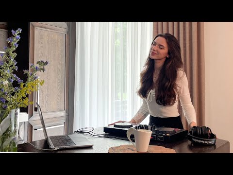 Cozy Slow Morning Deep House Music Mix - Chill Relaxing Lounge DJ Set