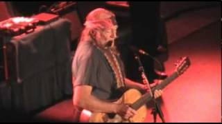 Willie Nelson live in Winchester, Virginia, singing Me and Paul