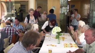 preview picture of video 'Bauchreden beim Sommerfest 2012 im Haus der Senioren Gundelfingen'