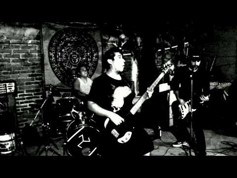 Atroz Destrucciön - Realidad Oculta (Live)