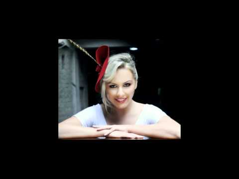 VESA LUMA  feat DJ TONI LUAJ