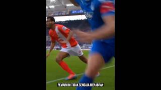 Download lagu saat pemain mengenai kamera 🤯 🔥 mp3