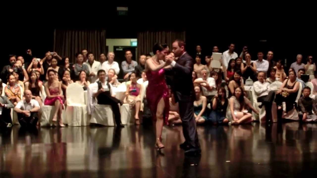 Daniel Nacucchio & Cristina Sosa - Pensalo bien by Sexteto Milonguero Live 3 of 3