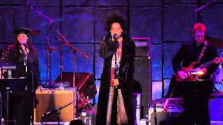 Ray Kennedy's "In One Room"