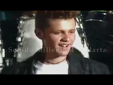 Banda Pelillos - La Negrita  Video Oficial  ( Renderizado   Año  1992 )