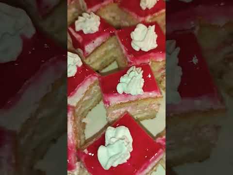 Strawberry cake|chocolate cake 🍰 #cake  #food  #desert  #trending