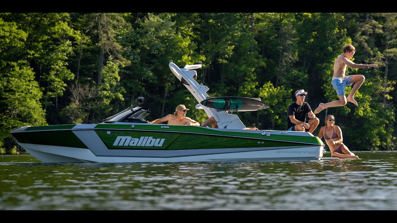 Malibu Wakesetter 21 LX - Trailer