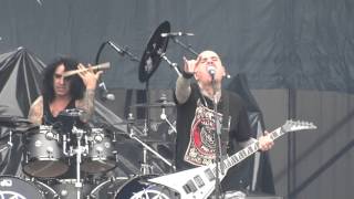 DE LA TIERRA.... Maldita Historia Santiago Gets Louder Chile 2015