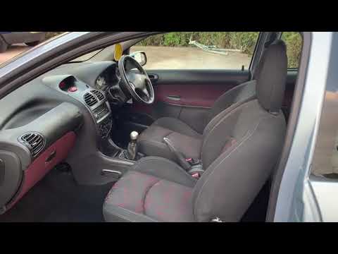 Peugeot 206 1.1