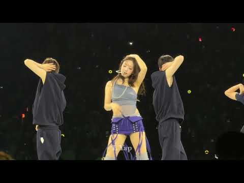 TWICE (NAYEON SOLO) - MEEEEEE 4K Fancam @ ‘This Is For’ World Tour: Oakland Day 1