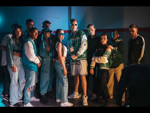 SOFI B , DIEGO LLAMAZARES - GATA MALDITA (Official Video)