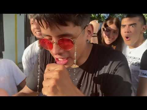 Sin ombligo VS la abuela 👵🏻😹🥇