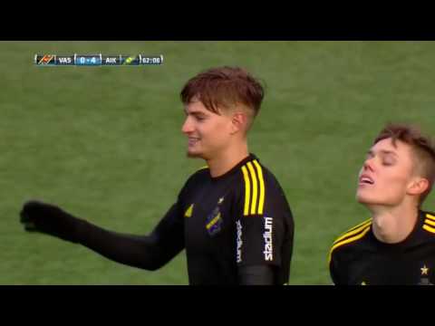 Se när Affane skruvar in frisparken direkt i mål - TV4 Sport