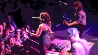 Looking Out, Brandi Carlile and Amy Ray, Tabernacle