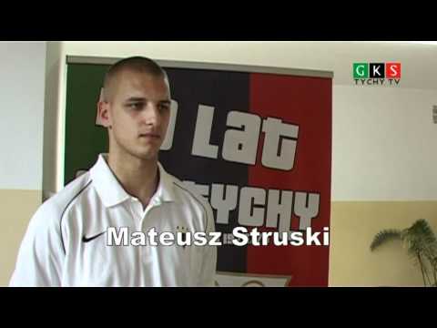 1. kolejka: GKS Tychy - Górnik Wałbrzych 1:0. Tyscy piłkarze po meczu