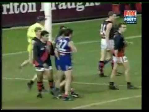 Gary Moorcroft second quarter display rd 14 2001