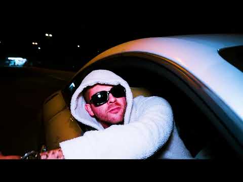 Mobba - DURA POCO (Official Music Video)