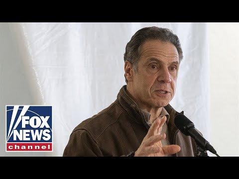 9th Cuomo accuser releases photo of unwanted kiss