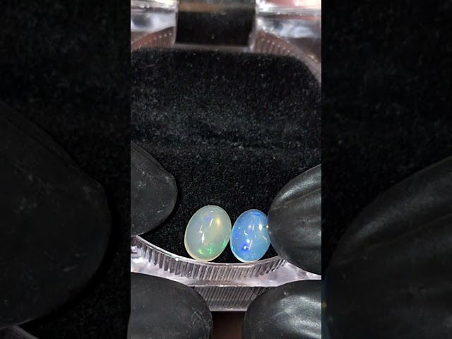 حجرين اوبال طبيعي حجم صغير