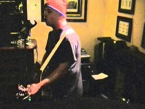 Thumbnail for niall.songwriters.2010.sep.9th.tailrace.wmv by Niall Quinn