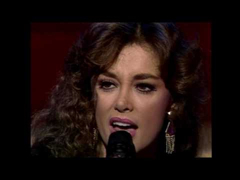 Lucía Méndez "Se me Antoja" en BAILAN (El DVD)