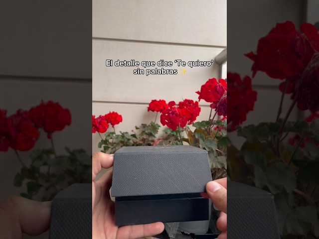 Vídeo relacionado con Tusuzik Regalos San Valentin Collar Mujer Collar con Colgante de Corazón Infinito Collar Plata con Zirconia Cúbica Regalo para Ella