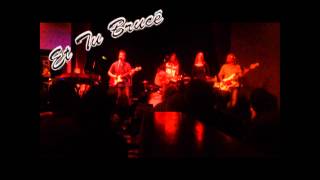 Miracle Crash - Et Tu Brucé (live at Yoshi's, Oakland).