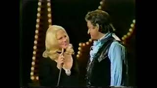 Johnny Cash and Peggy Lee sing &quot;For the Good Times&quot;