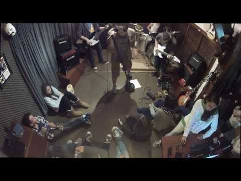 Charada - All the Small Things (Cover)