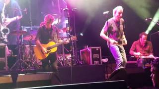 Duncan Dhu (con David Summers de Hombres G) No puedo evitar pensar en ti