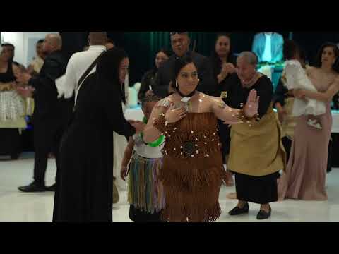 Beautiful Tongan performance from the bride's sister | Dean & Melevesi | Melbourne, Australia