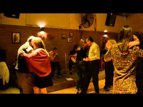 Queso y Dulce - Milonga El Puntazo