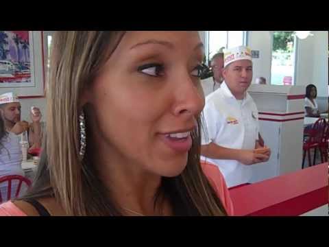The K104 Morning Show at In-N-Out Burger in Dallas