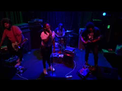 Soul Glo - (Johnny Brenda's) Philadelphia,Pa 9.27.18 (Complete Show)