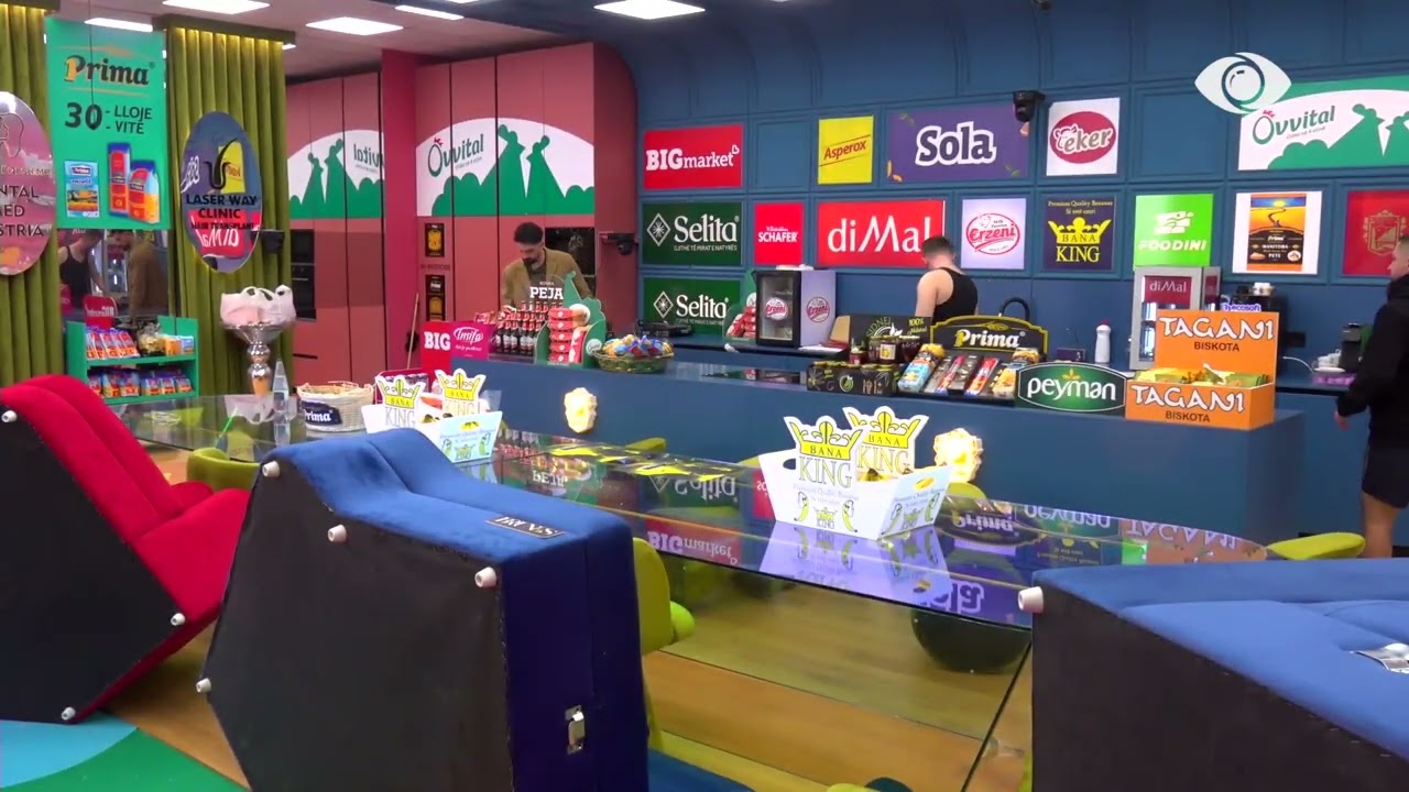 “Ti je skuthi”/ Debat mes Rozanës dhe Aldos për rrëmujën në shtëpi