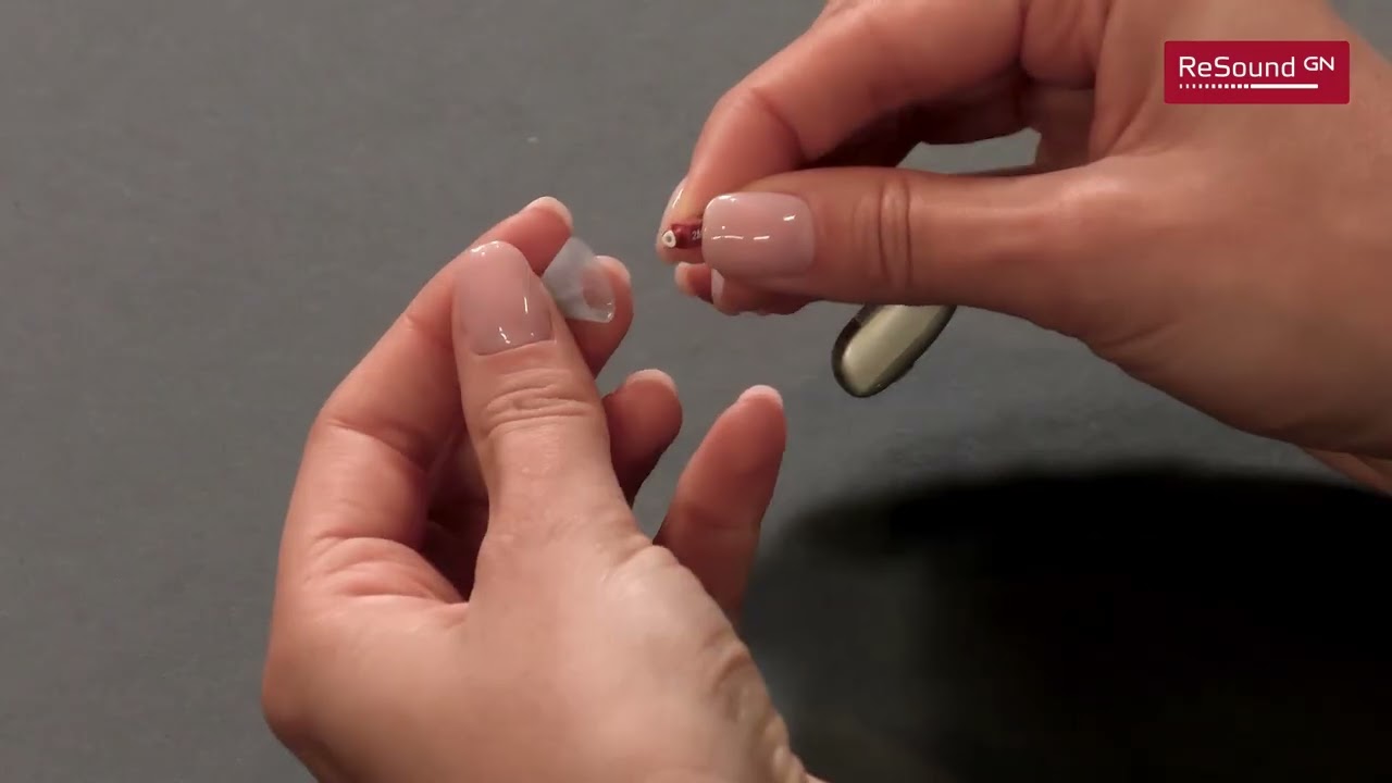ReSound – How to replace tulip domes