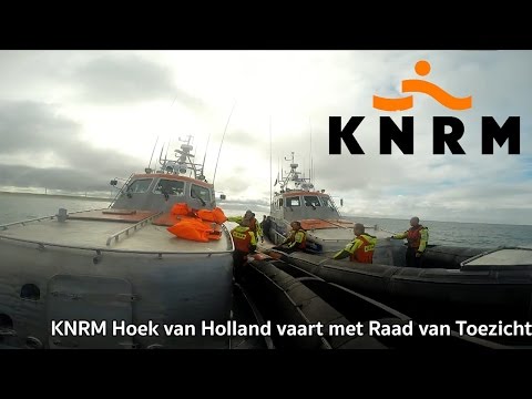 KNRM Hoek van Holland vaart met Raad van Toezicht