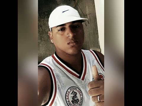 MC ABALO CDE RESPOSTA PRA NÃO SEI QUEM DO BOLO FEAT: DJ SKAY DE DOIS UNIDOS