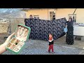 The True Story Of A Nomadic Mother And The Lost Gold On The Street