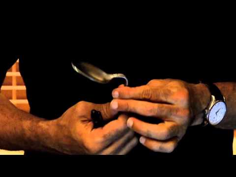 Flash Pen by Alan Wong