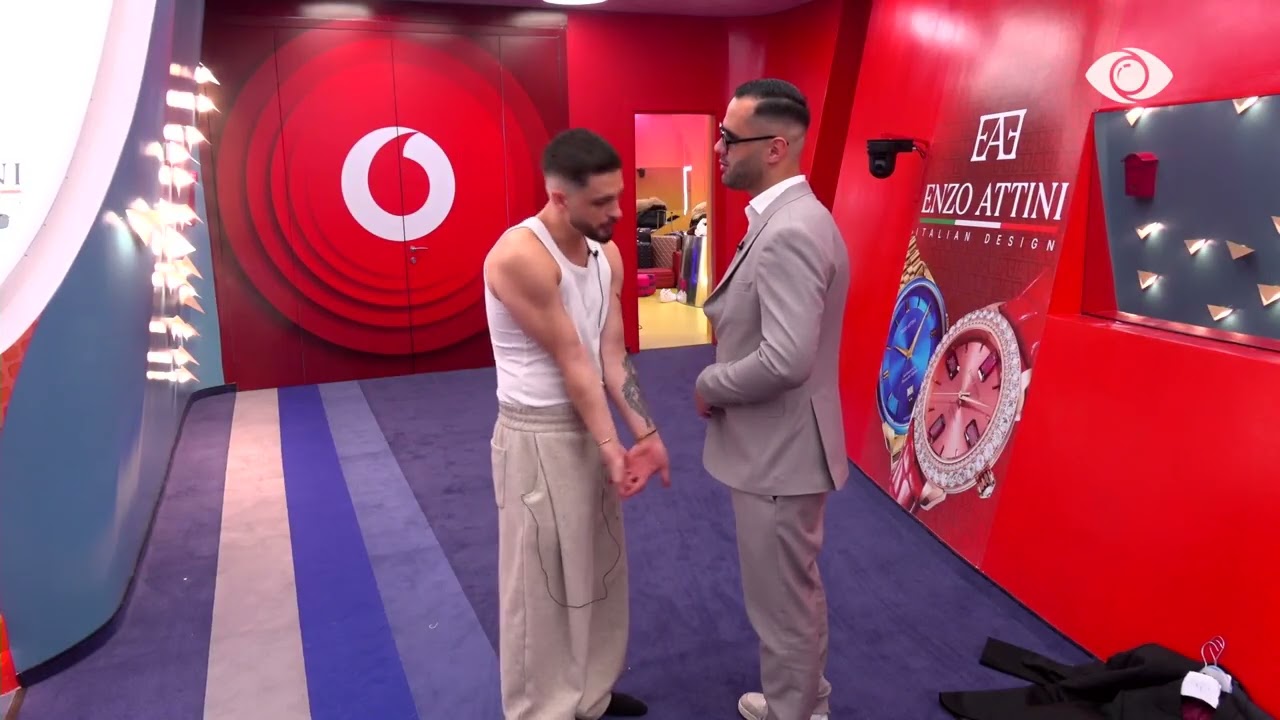 “Çfarë bëre 3 ditë pa Selin?”/ Vijon biseda mes Gimbos dhe Stenaldos