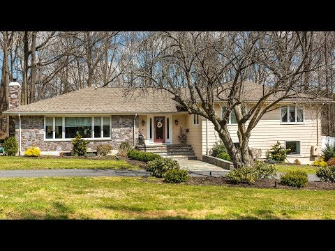 44 Barbara Lane, Milton MA - Francine Jeffers - Tel 617-710-4997